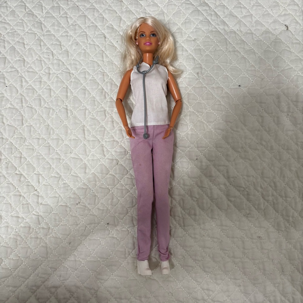 Barbie happy family baby doctor - Picture 2 of 3